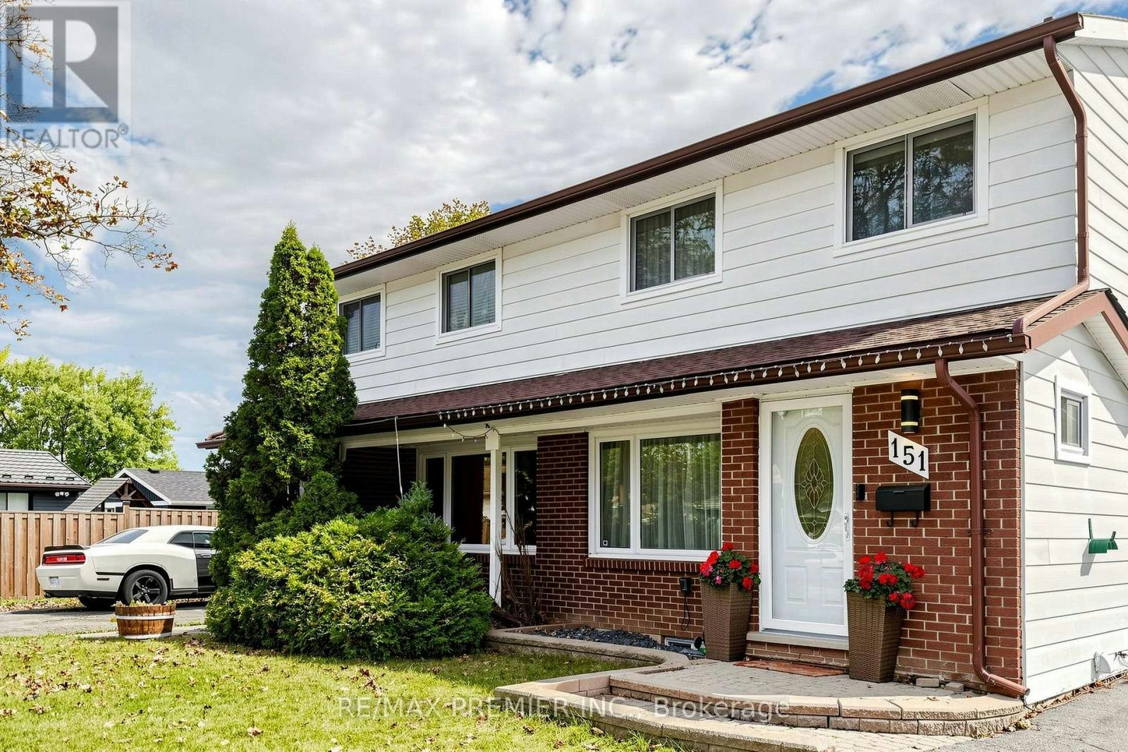 151 Moxley Court, Hamilton, ON, L8T 4S2