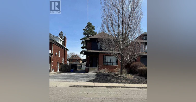 2-161 Rothsay Avenue, Hamilton, ON, L8M 3G5 - 2