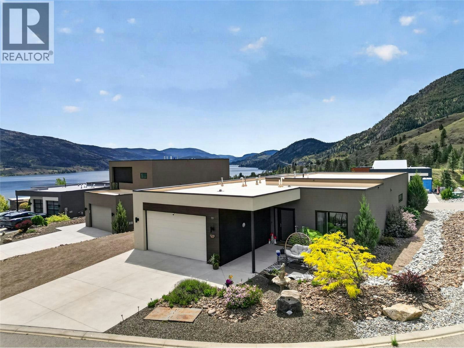 121 Ridge Park, Penticton, BC, V2A 0B1