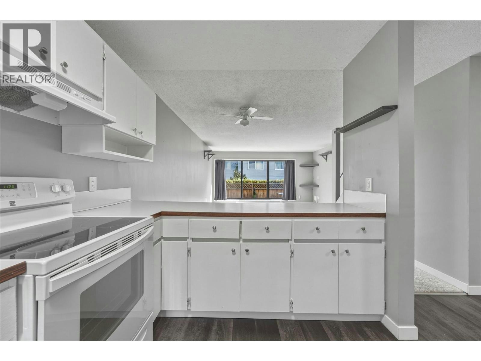 103-4100 24 Avenue, Vernon, BC, V1T 1M2 - 9