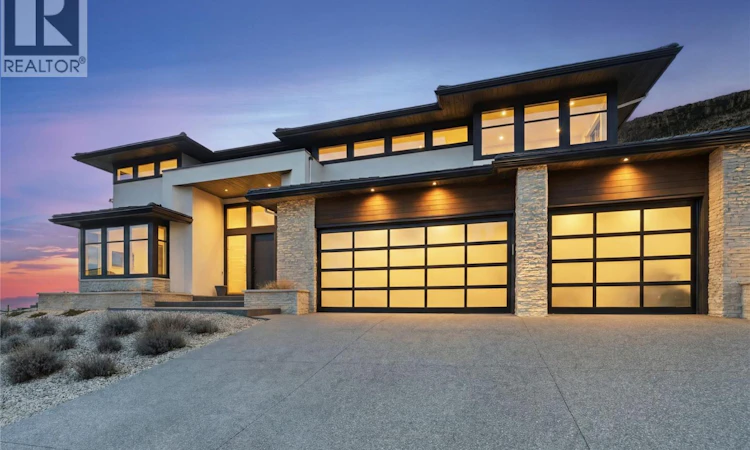740 Pinehaven Court
