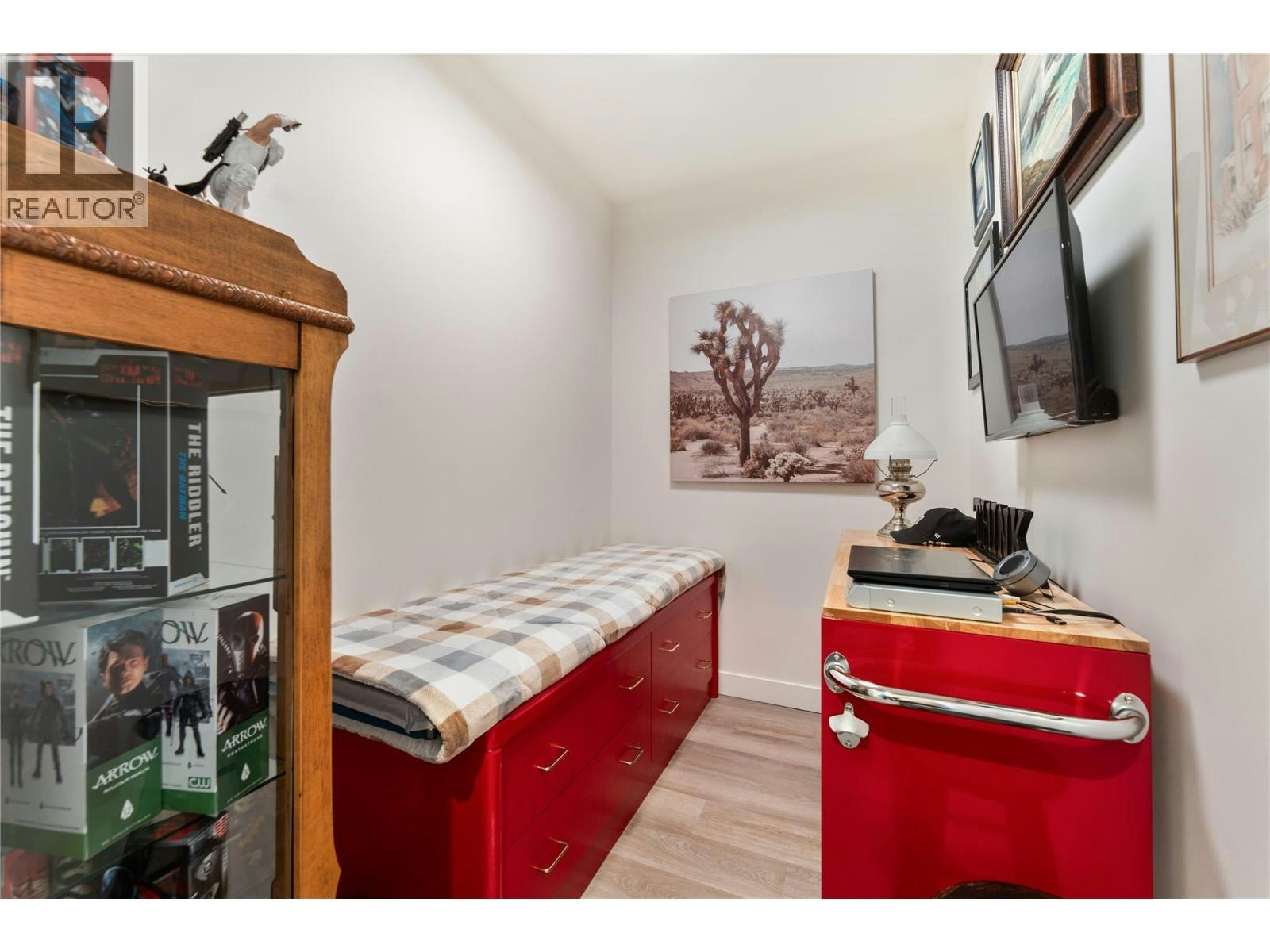 1003-3340 Lakeshore Road, Kelowna, BC, V1W 0H6 - 17