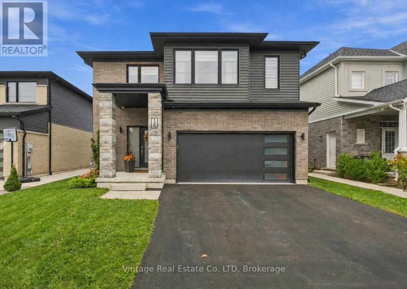 136 Susan Drive, Pelham, ON, L0S 1E6
