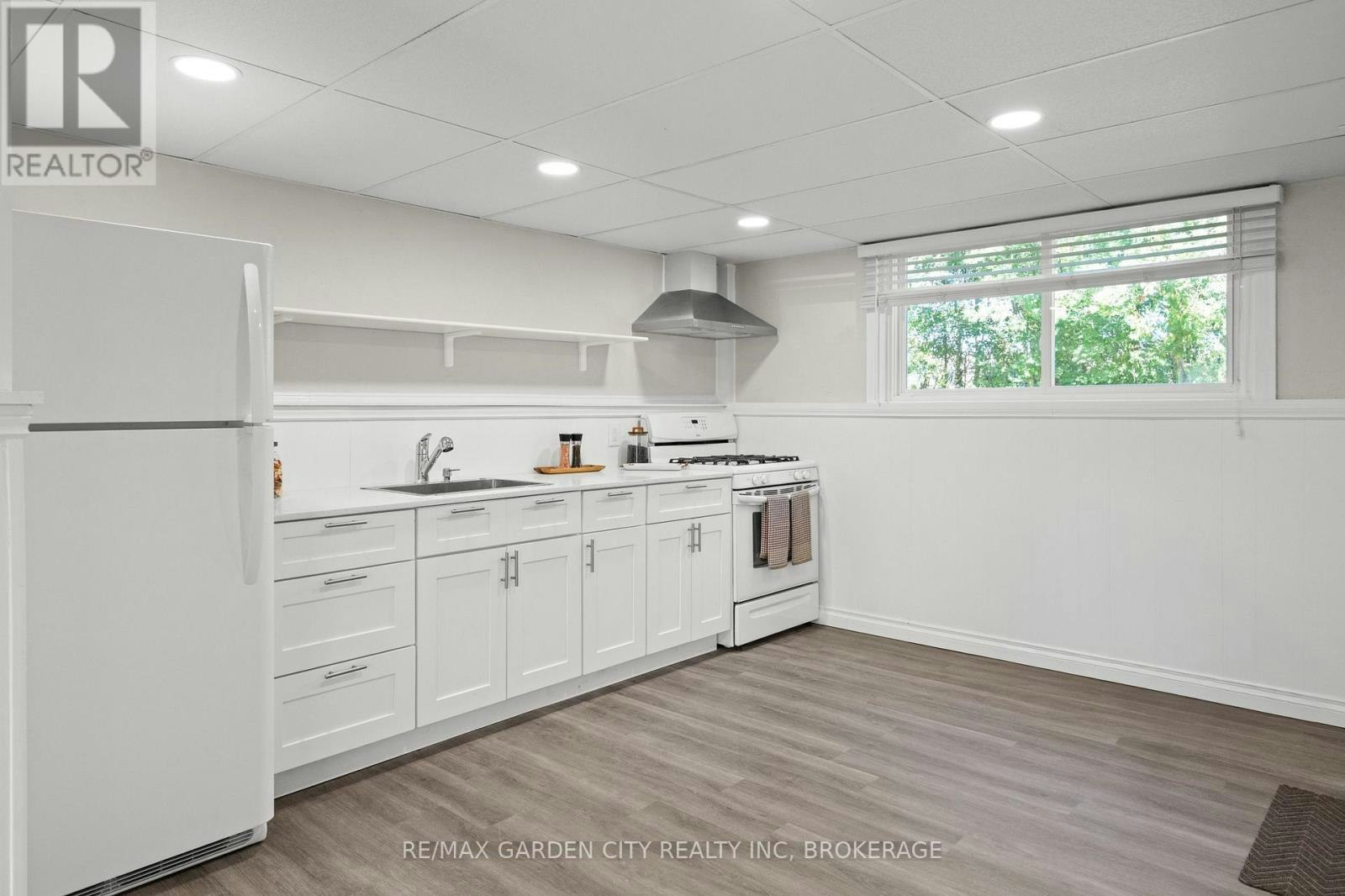 LOWER-49 Bendingroad Crescent, St. Catharines, ON, L2N 5R4 - 4