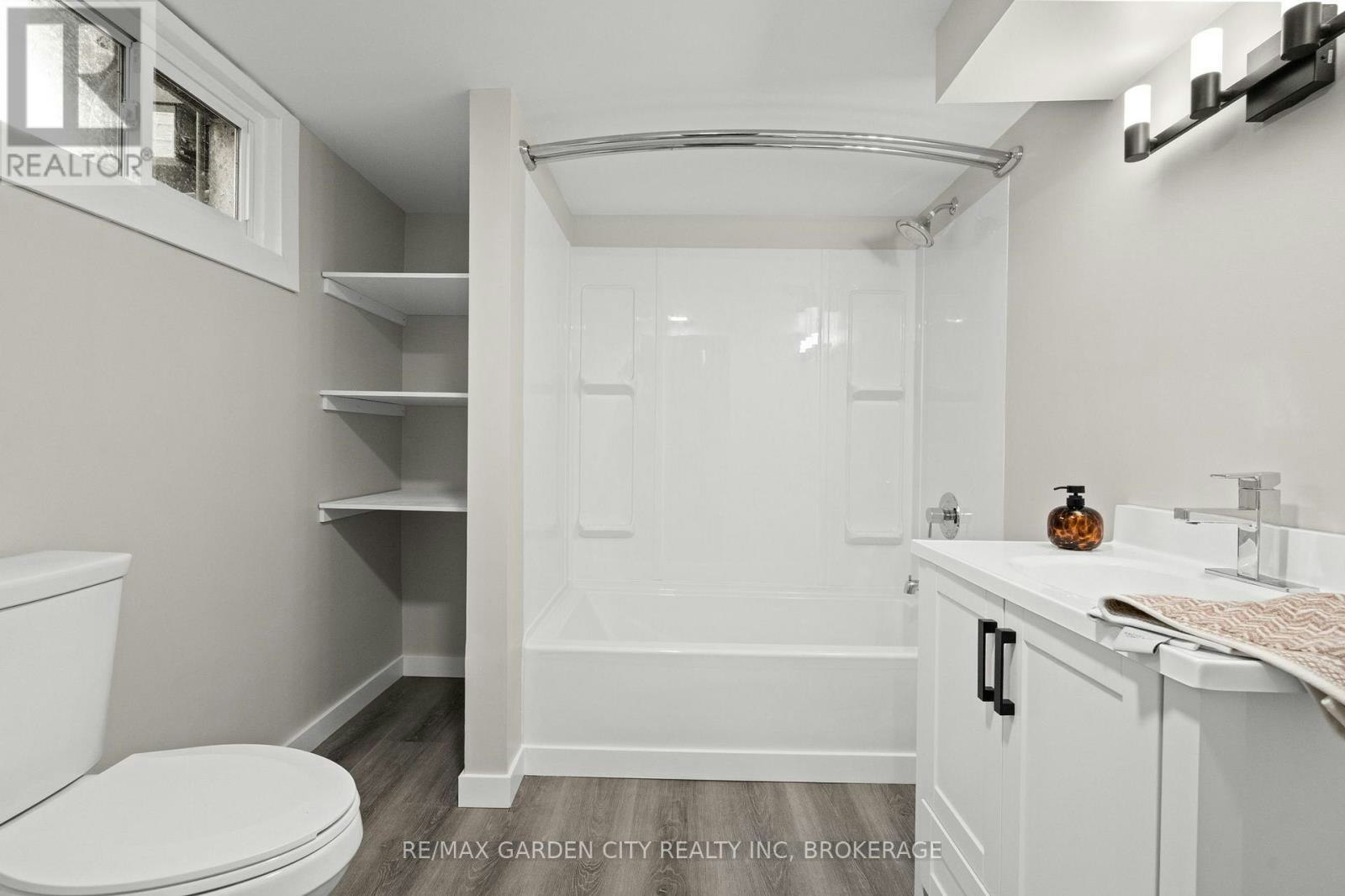 LOWER-49 Bendingroad Crescent, St. Catharines, ON, L2N 5R4 - 21