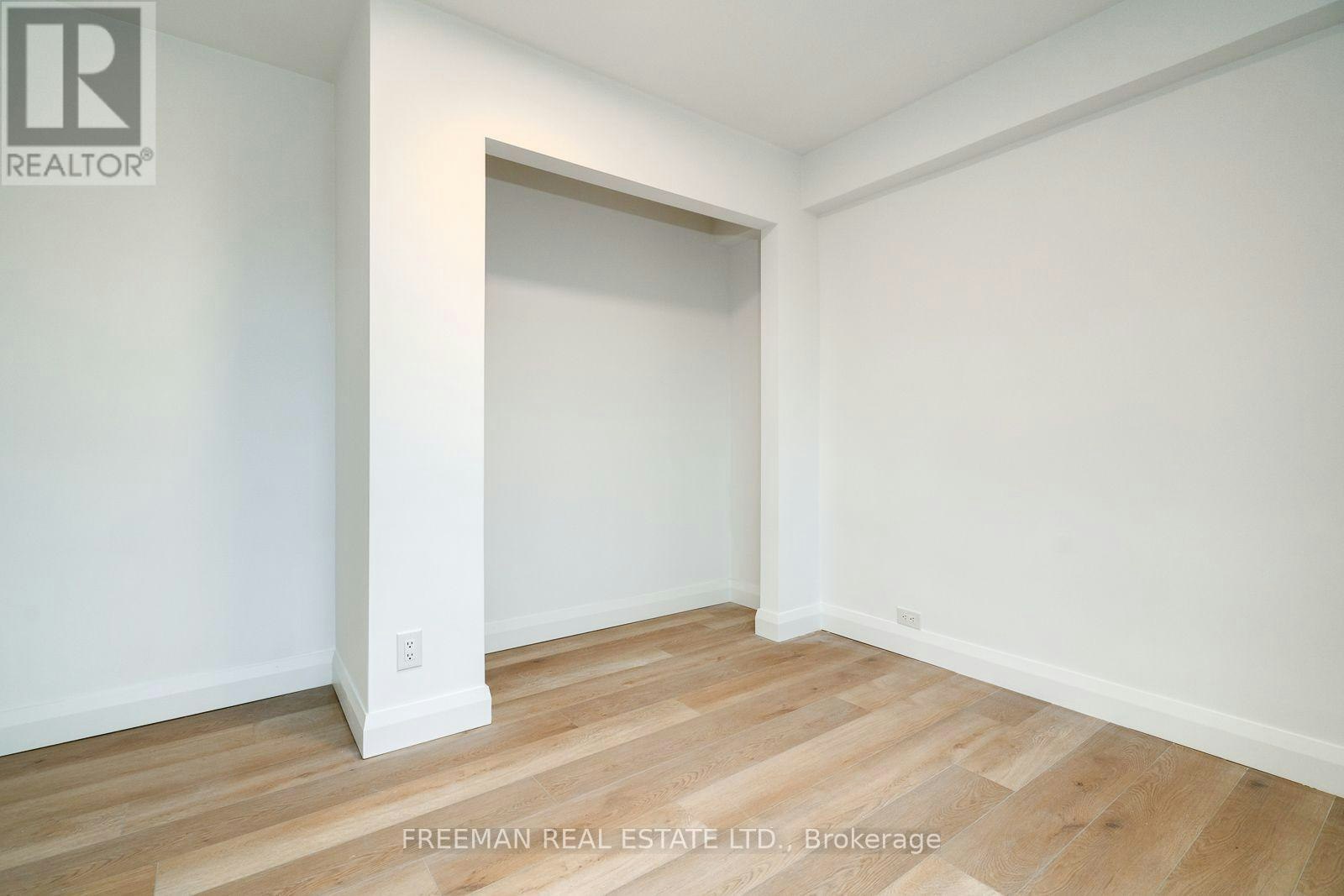2707 Yonge Street, Toronto, ON, M4N 2H8 - 5