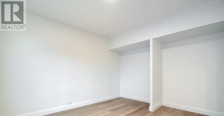 2707 Yonge Street, Toronto, ON, M4N 2H8 - 3