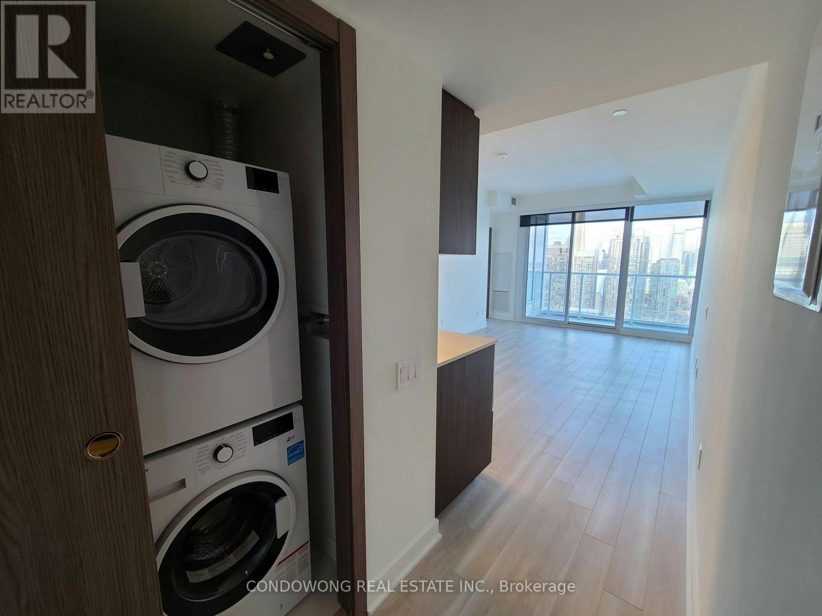 4510-17 Bathurst Street, Toronto, ON, M5V 0N1 - 11