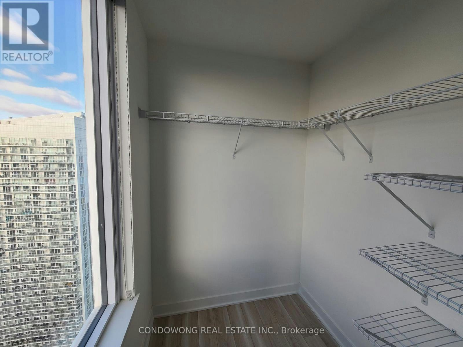 4510-17 Bathurst Street, Toronto, ON, M5V 0N1 - 8