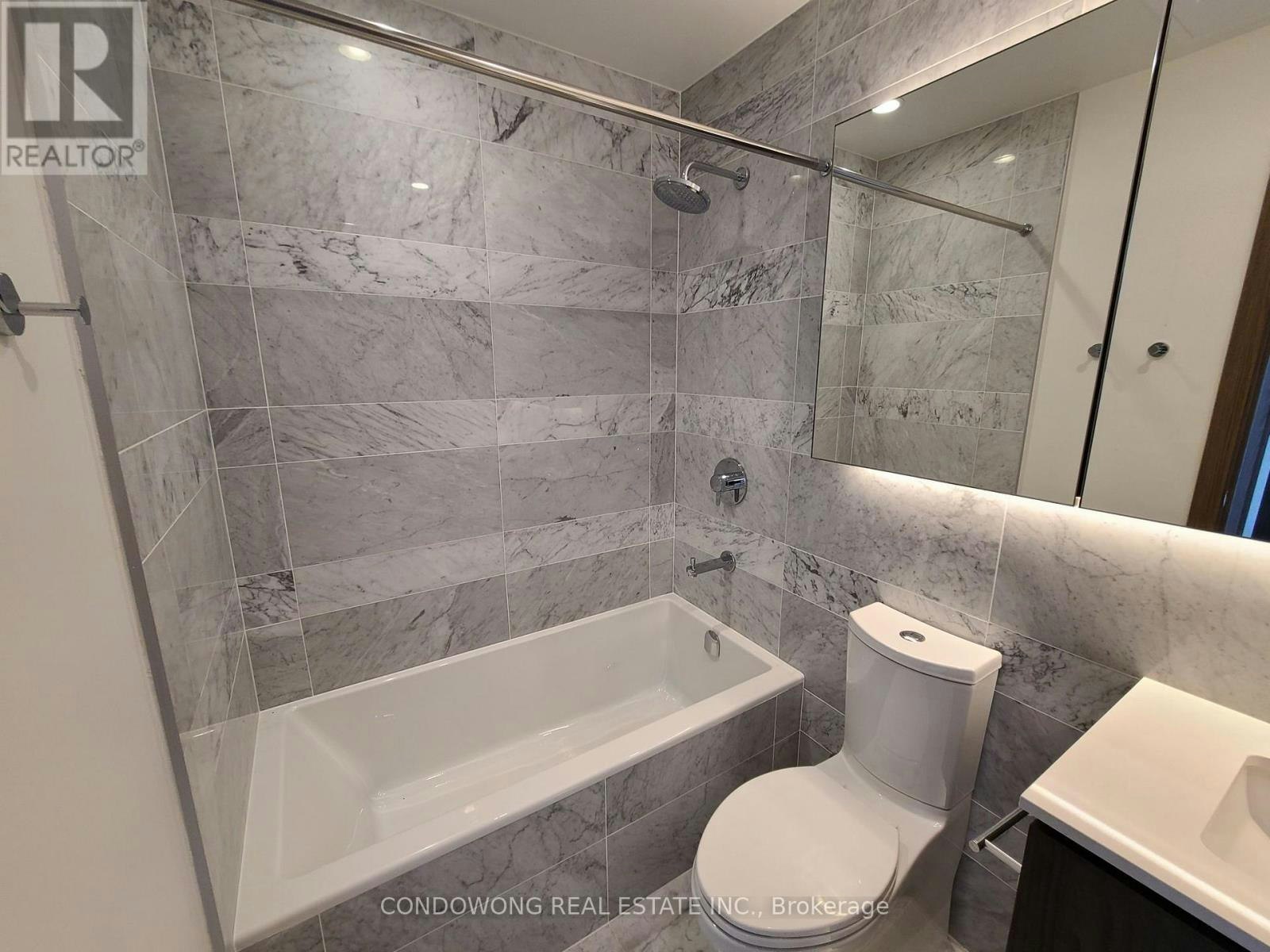 4510-17 Bathurst Street, Toronto, ON, M5V 0N1 - 13