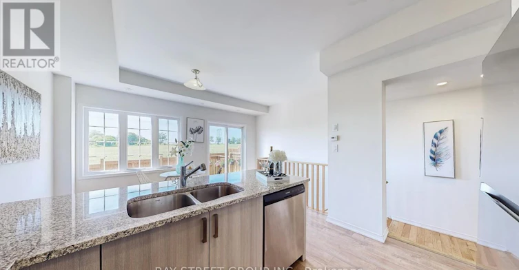 2695 Magdalen Path, Oshawa, ON, L1L 0R6 - 6