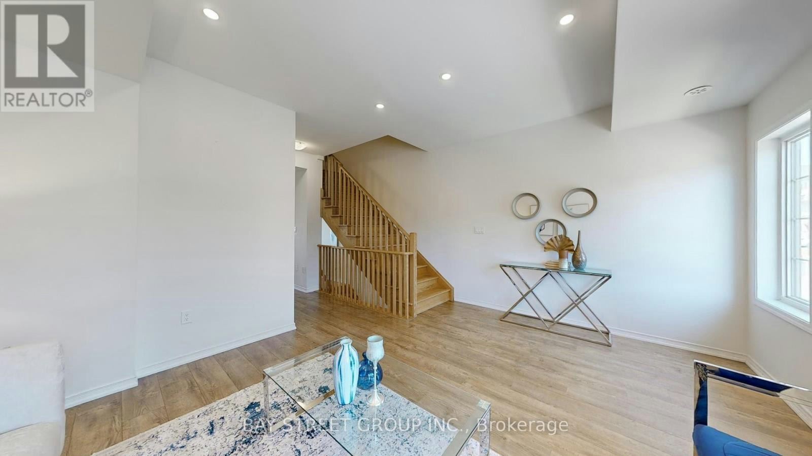 2695 Magdalen Path, Oshawa, ON, L1L 0R6 - 8