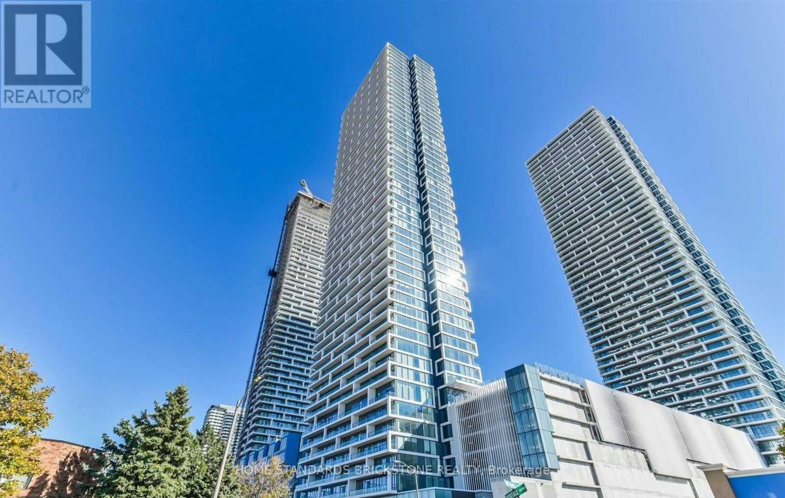 2605-898 Portage Parkway, Vaughan, ON, L4K 0J6