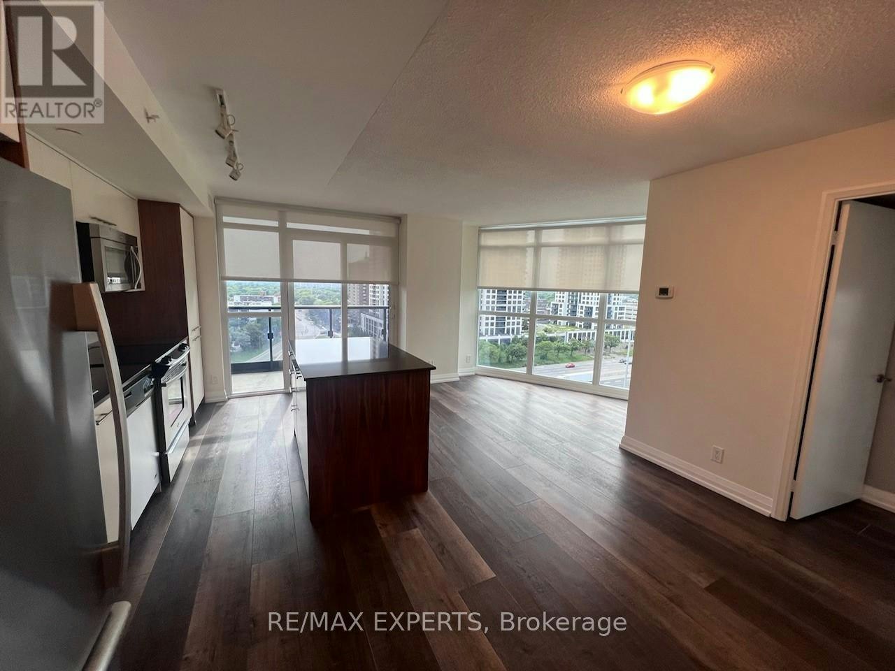 1110-5 Valhalla Inn Road, Toronto, ON, M9B 1S9 - 8
