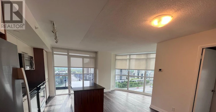 1110-5 Valhalla Inn Road, Toronto, ON, M9B 1S9 - 8