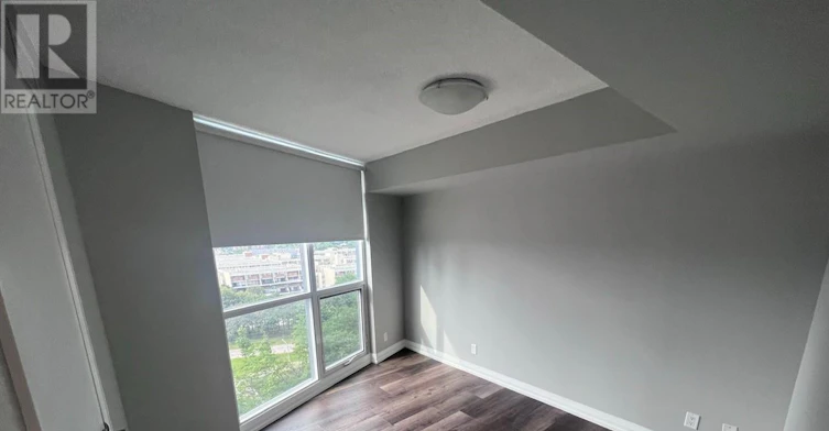 1110-5 Valhalla Inn Road, Toronto, ON, M9B 1S9 - 9