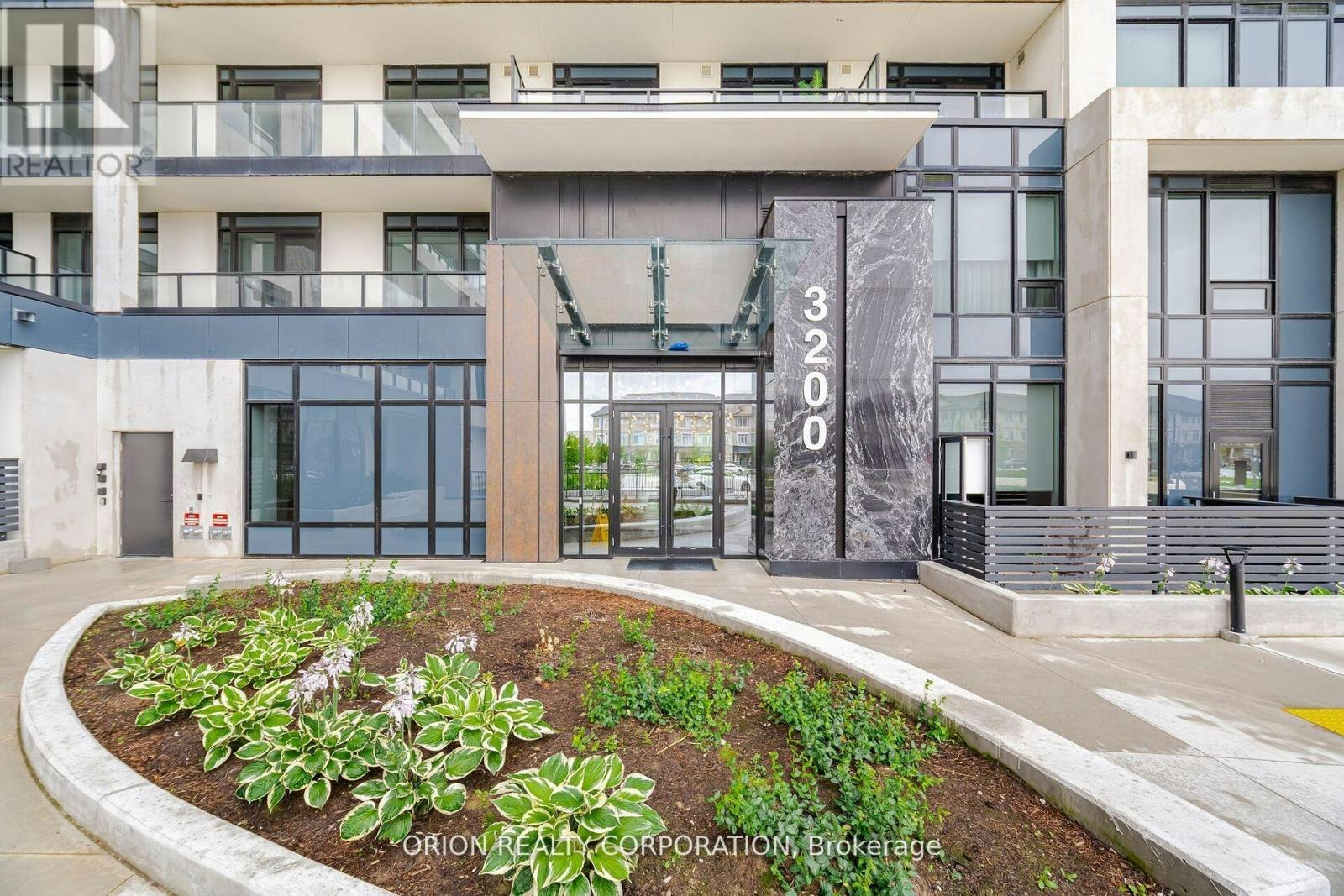 509-3200 William Coltson Avenue, Oakville, ON, L6H 7W6 - 2