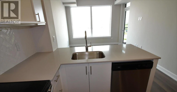 509-3200 William Coltson Avenue, Oakville, ON, L6H 7W6 - 9
