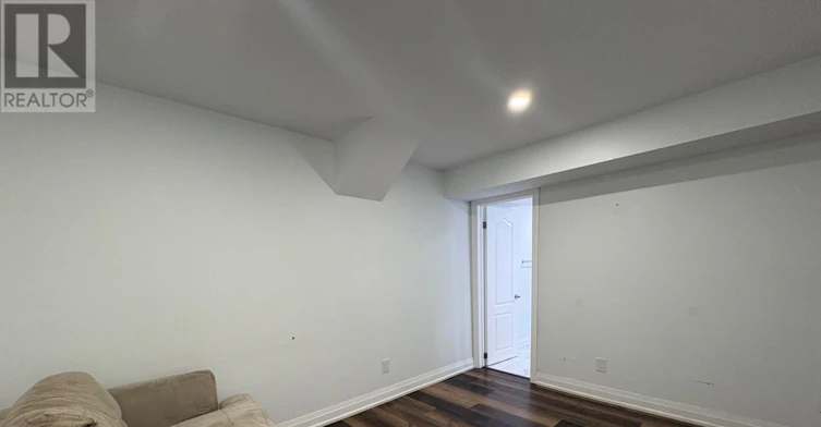 BSMT-6278 Lavery Court, Mississauga, ON, L5N 3G2 - 12