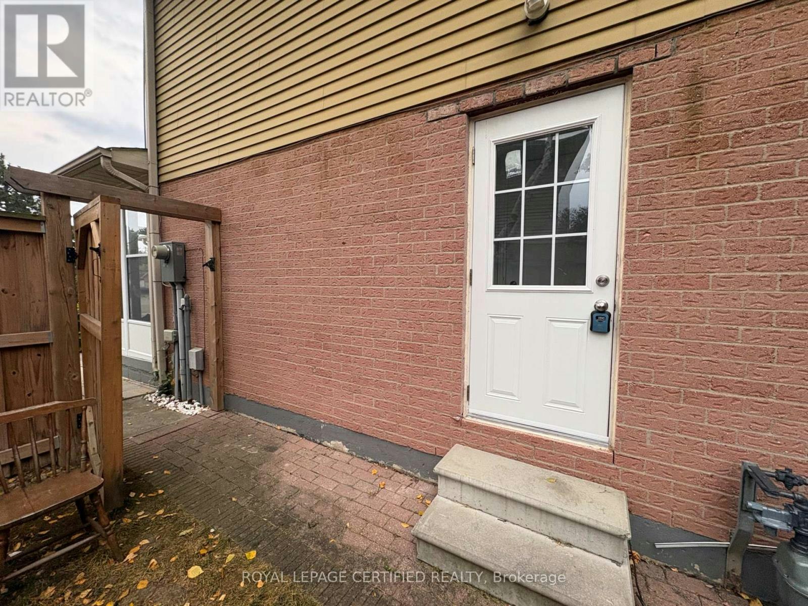 BSMT-6278 Lavery Court, Mississauga, ON, L5N 3G2 - 16