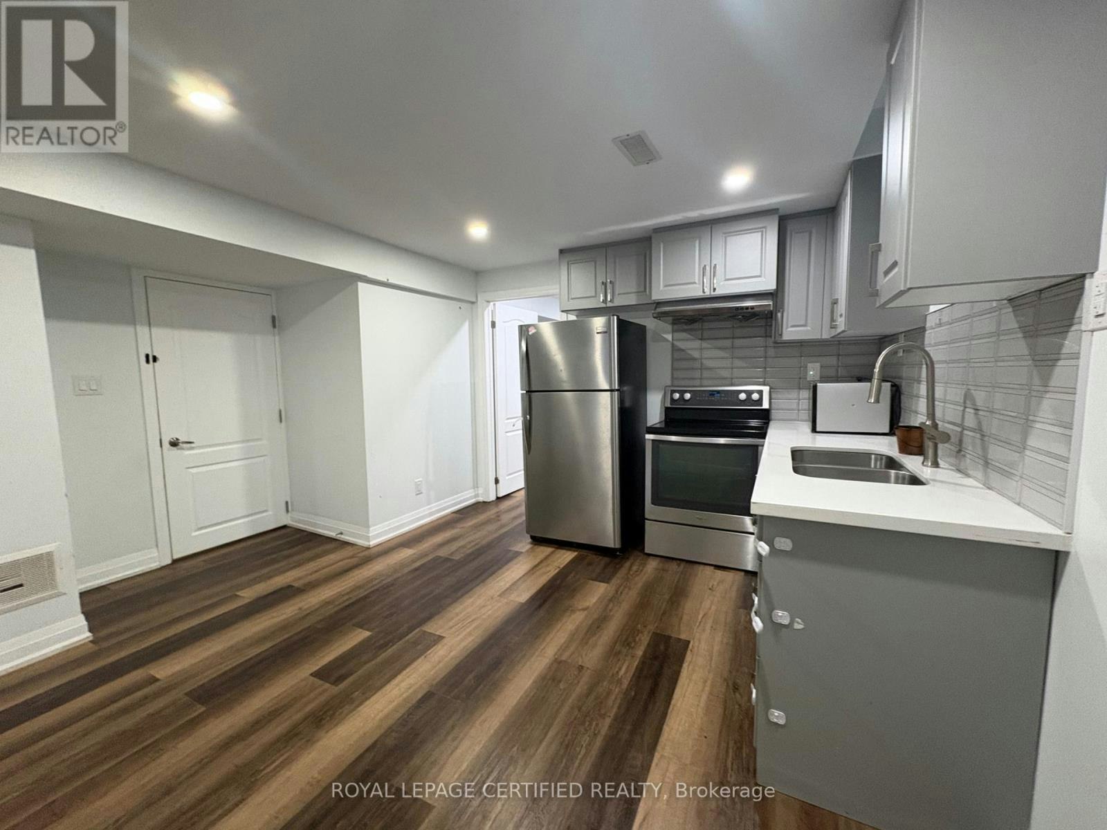 BSMT-6278 Lavery Court, Mississauga, ON, L5N 3G2 - 3
