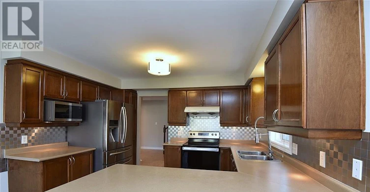 UPPER ROOM-310 Brigadoon Drive, Hamilton, ON, L9C 0B7 - 13
