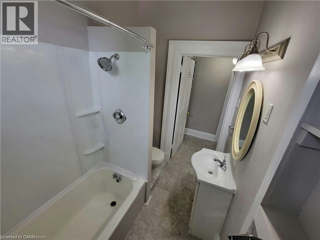1-303 19th Street EAST, Hamilton, ON, L9A 4S6 - 10
