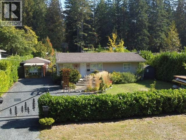 4706 Bowness Avenue, Powell River, BC, V8A 3S3