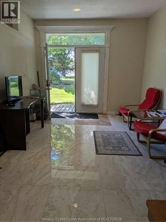 1-372 Brighton Road, Tecumseh, ON, N8N 2L2 - 7