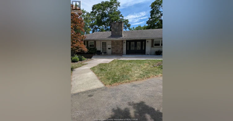1-372 Brighton Road, Tecumseh, ON, N8N 2L2