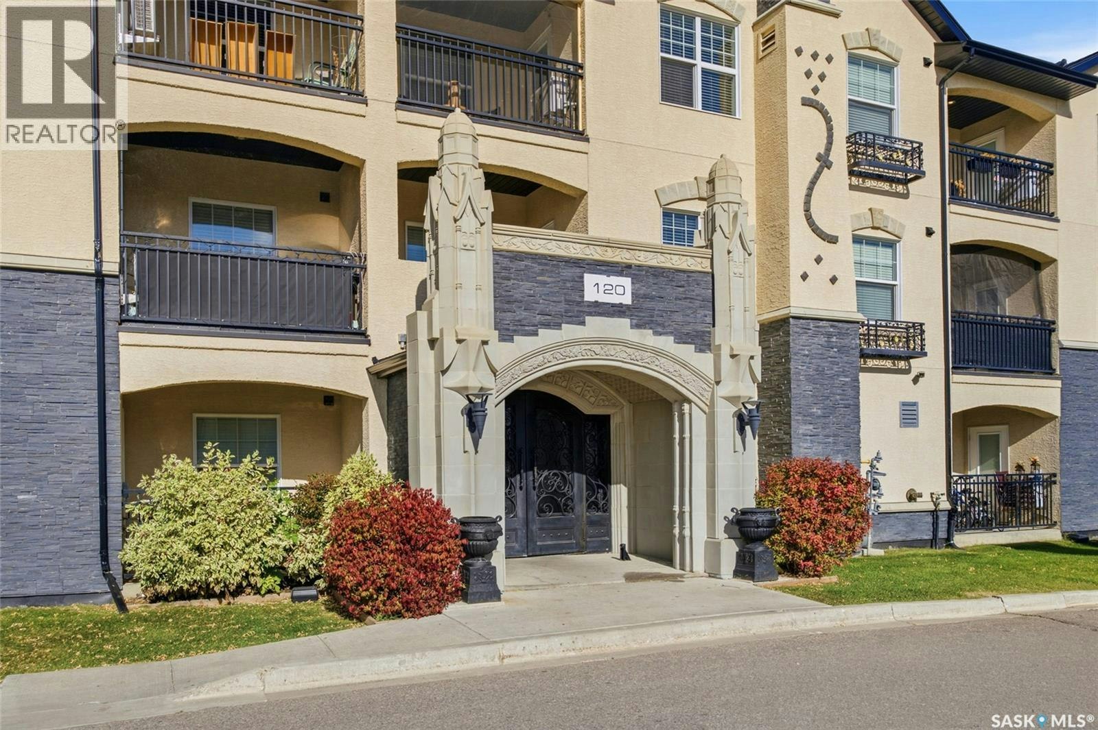 212-120 Phelps Way, Saskatoon, SK, S7K 0K4
