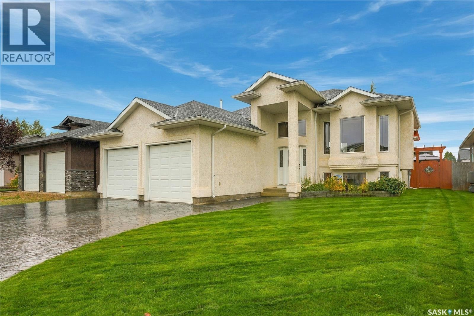 822 Rock Hill Lane, Martensville, SK, S0K 0A2