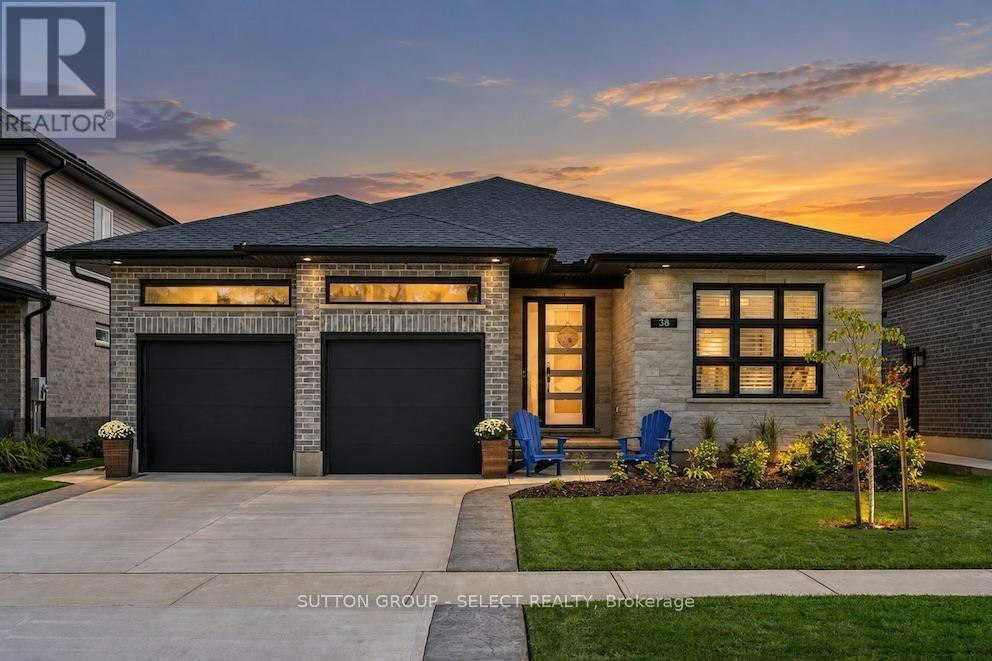 38 Royal Dornoch Drive, St. Thomas, ON, N5R 0K4