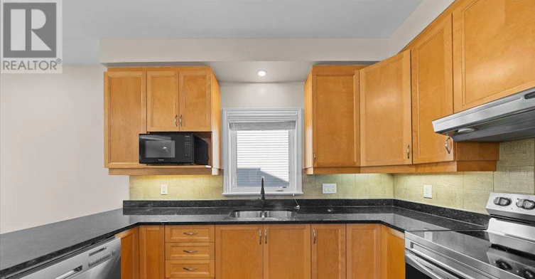 2898 Findlay Creek Drive, Ottawa, ON, K1T 0G6 - 10