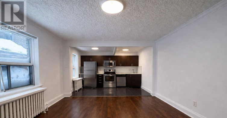 27-2404 Queen Street E, Toronto, ON - 3