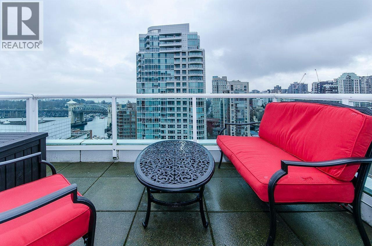2401-1500 Howe Street, Vancouver, BC, V6Z 2M8 - 14