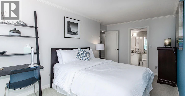 2401-1500 Howe Street, Vancouver, BC, V6Z 2M8 - 18