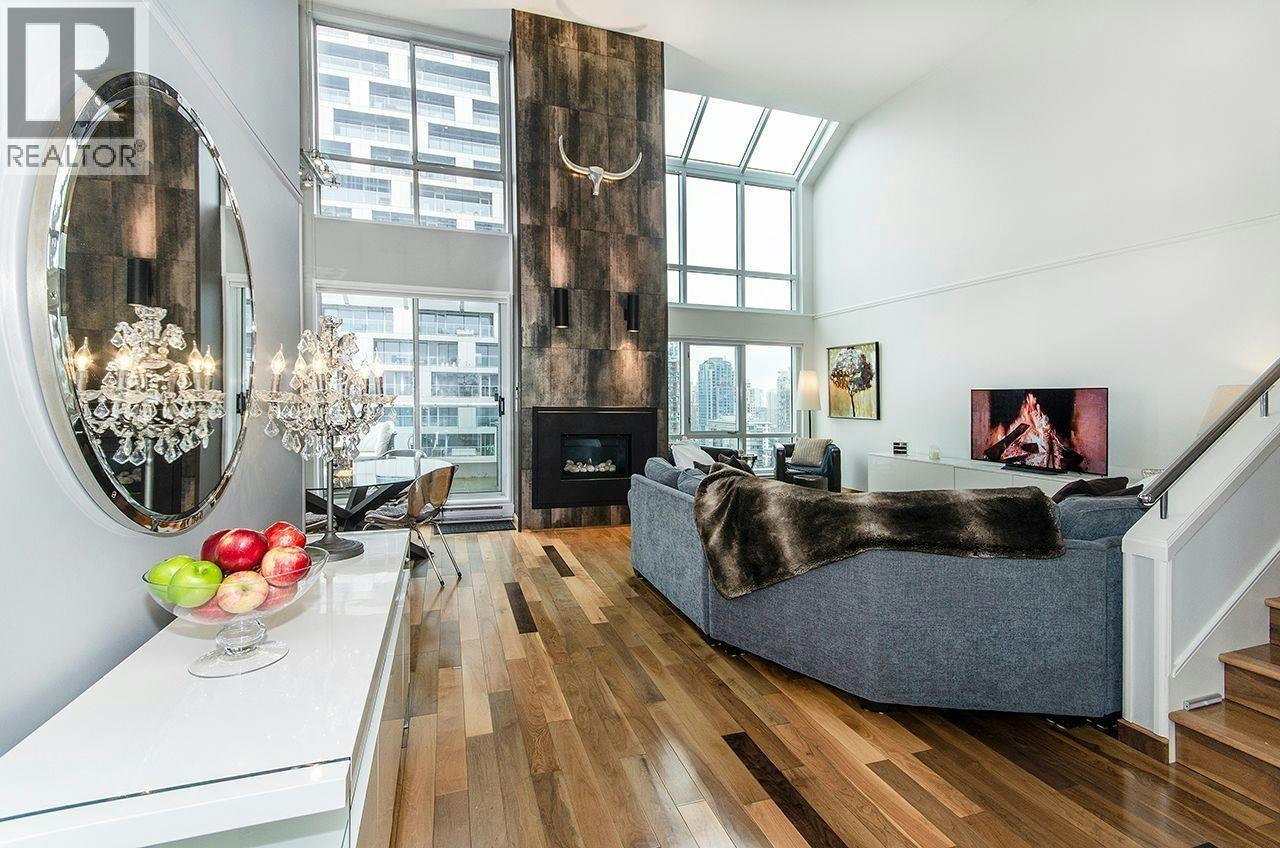 2401-1500 Howe Street, Vancouver, BC, V6Z 2M8
