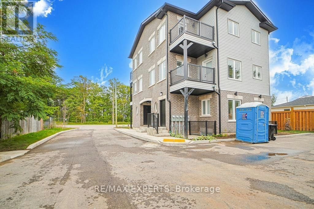 4-426 Veterans Drive, Barrie, ON, L4N 9G9 - 20