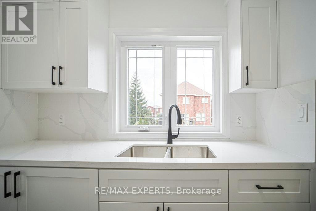 4-426 Veterans Drive, Barrie, ON, L4N 9G9 - 5