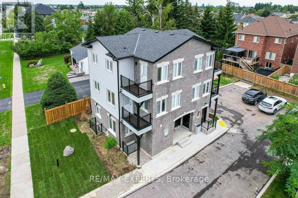 4-426 Veterans Drive, Barrie, ON, L4N 9G9 - 16