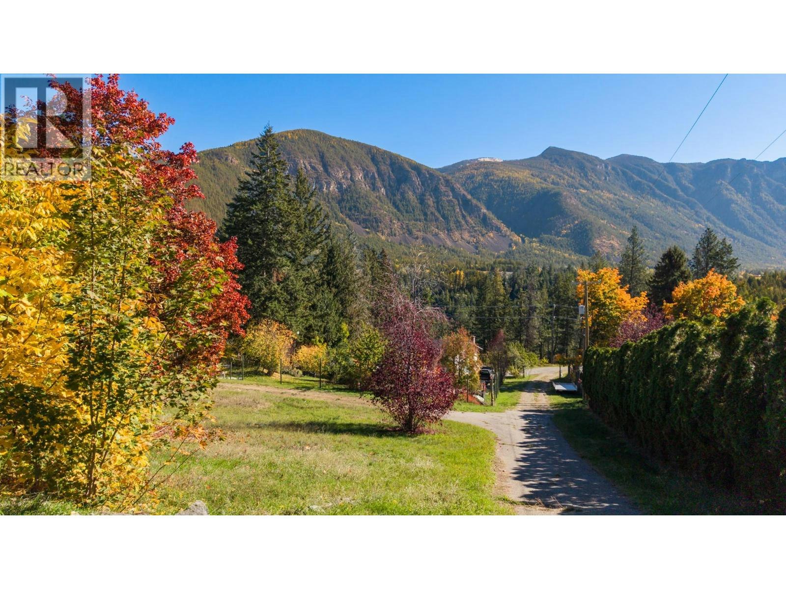 3930 3 Highway, Erickson, BC, V0B 1K0