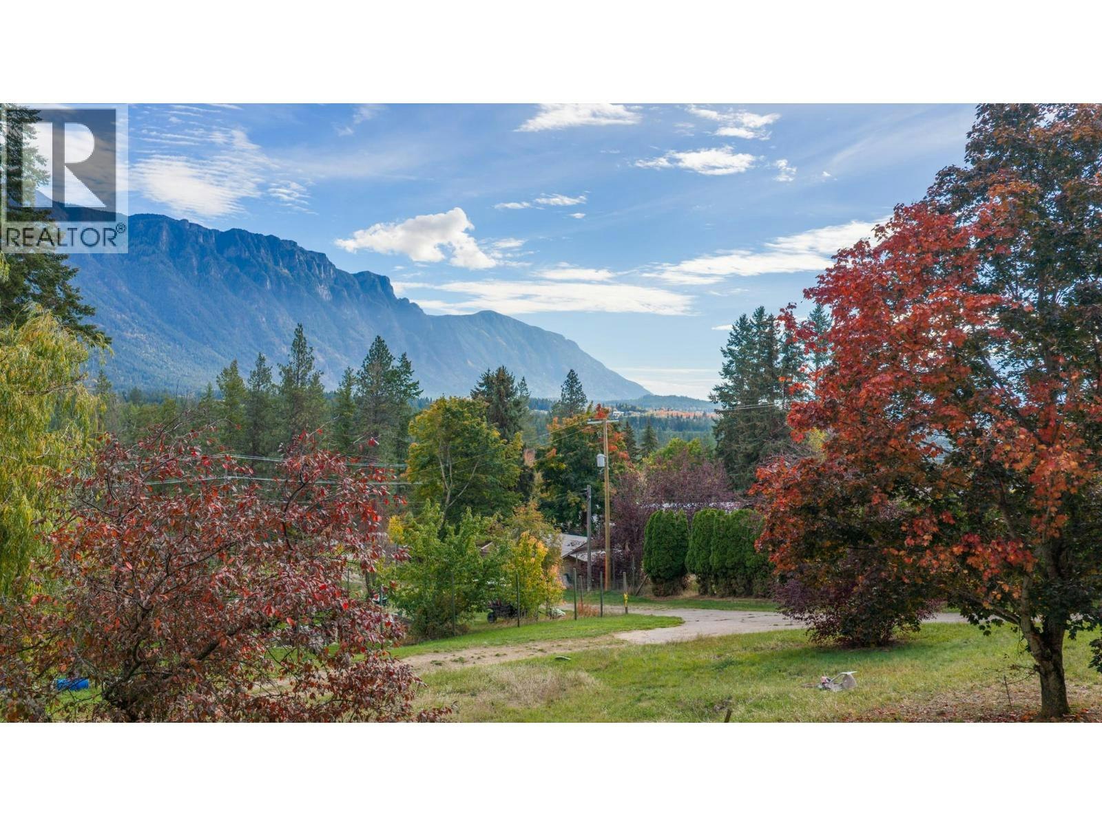3930 3 Highway, Erickson, BC, V0B 1K0
