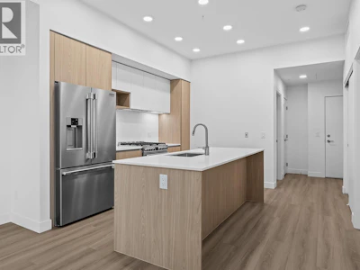203-2780 Olalla Road - 3