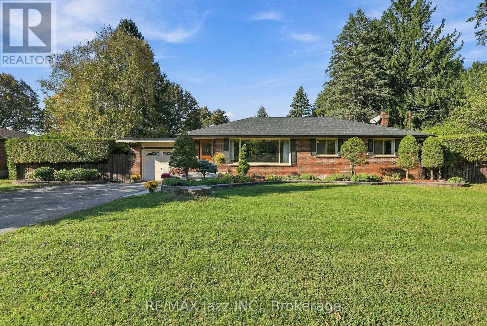 346 Conlin Road E, Oshawa, ON, L1H 7K5