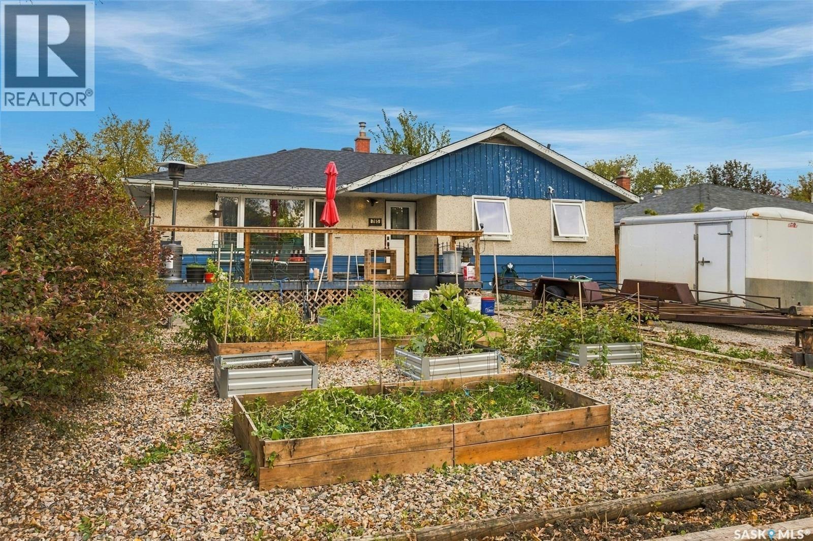 765 Royal Street, Regina, SK, S4T 4Z3