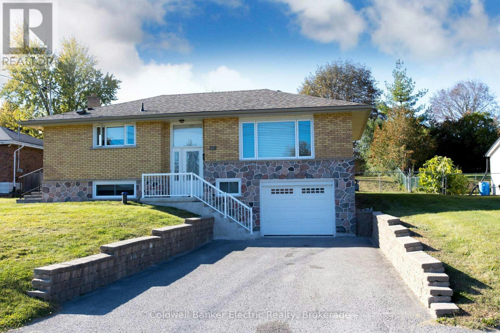 282 Gifford Drive, Douro-Dummer, ON, K9L 1A7
