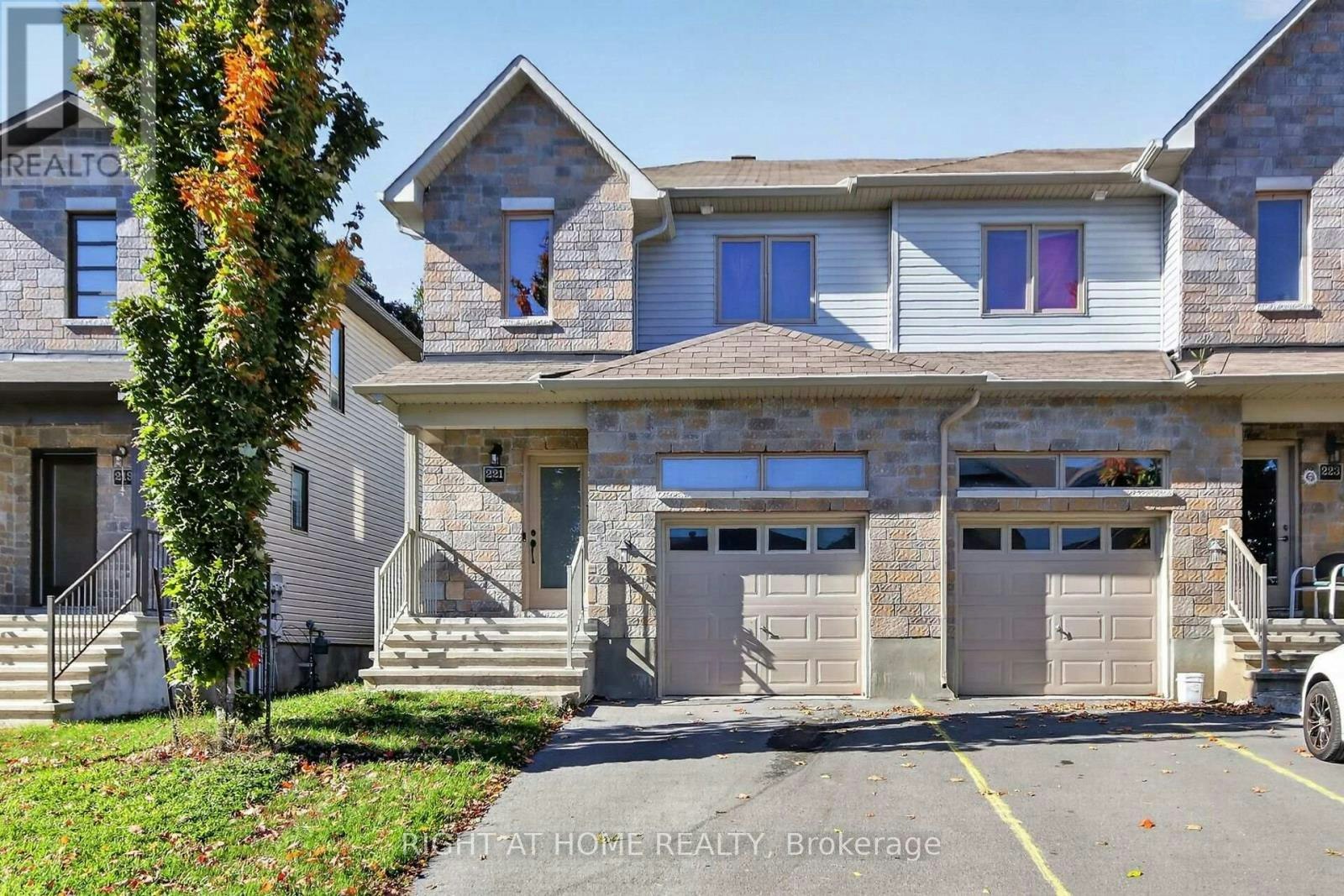 221 King Street, Carleton Place, ON, K7C 1G3