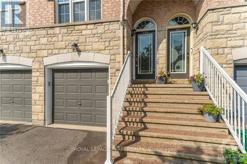 159 Scout Street, Ottawa, ON, K2C 4E2 - 3
