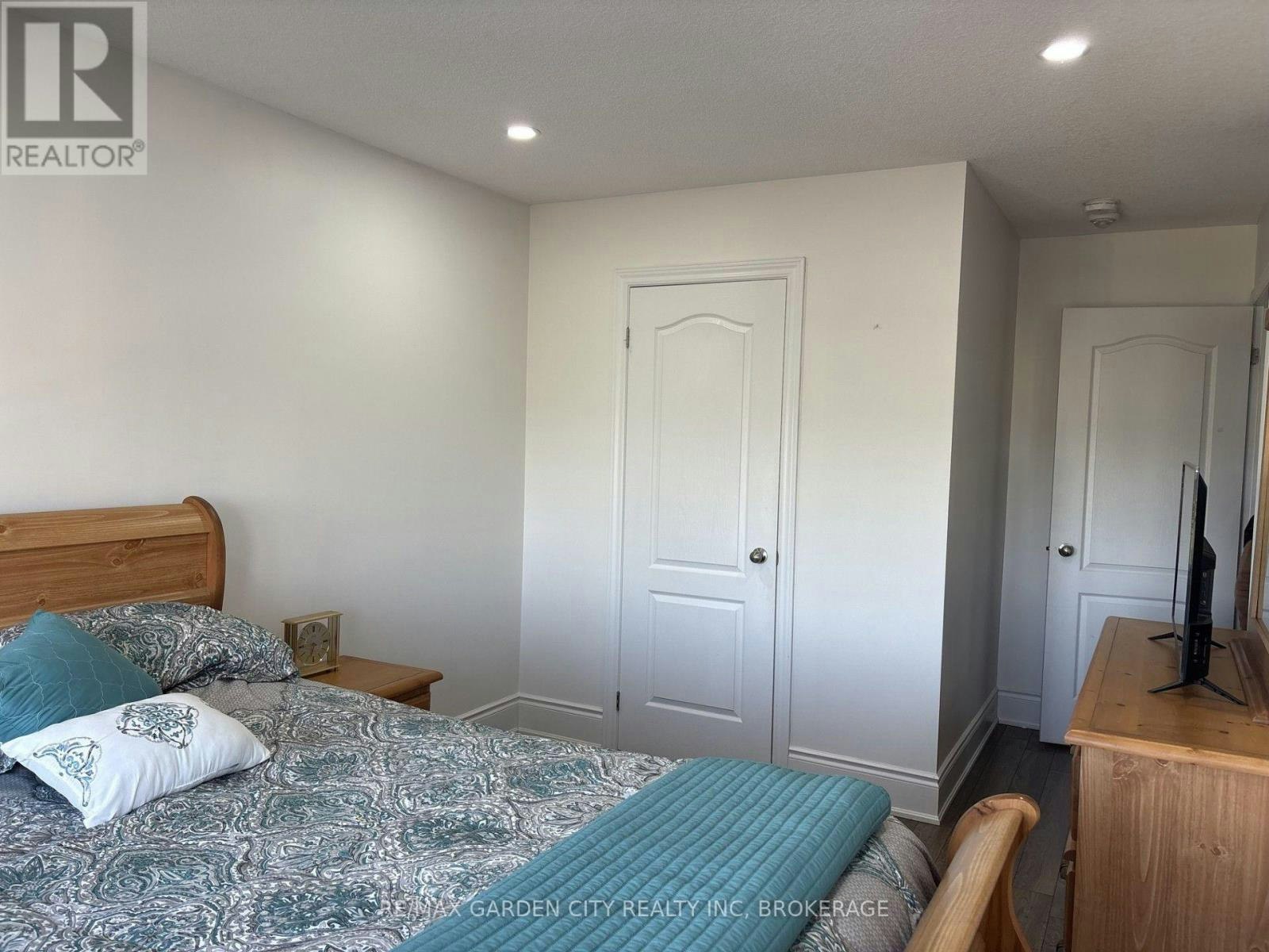 39 Sunset Way, Thorold, ON, L2V 0C7 - 16